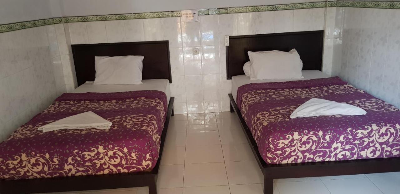 Wahyu Homestay 2 Lembongan Exterior foto